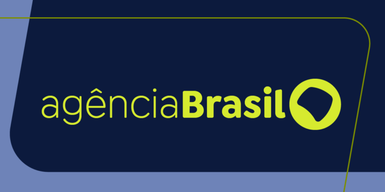 Professores de SP rejeitam proposta da prefeitura e greve continua